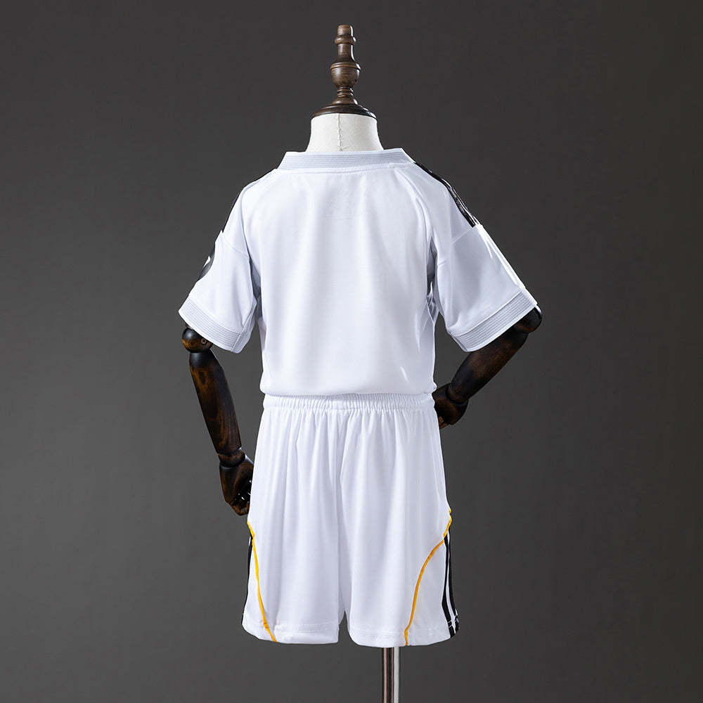 Real Madrid 25/26 Home kids kit Jersey