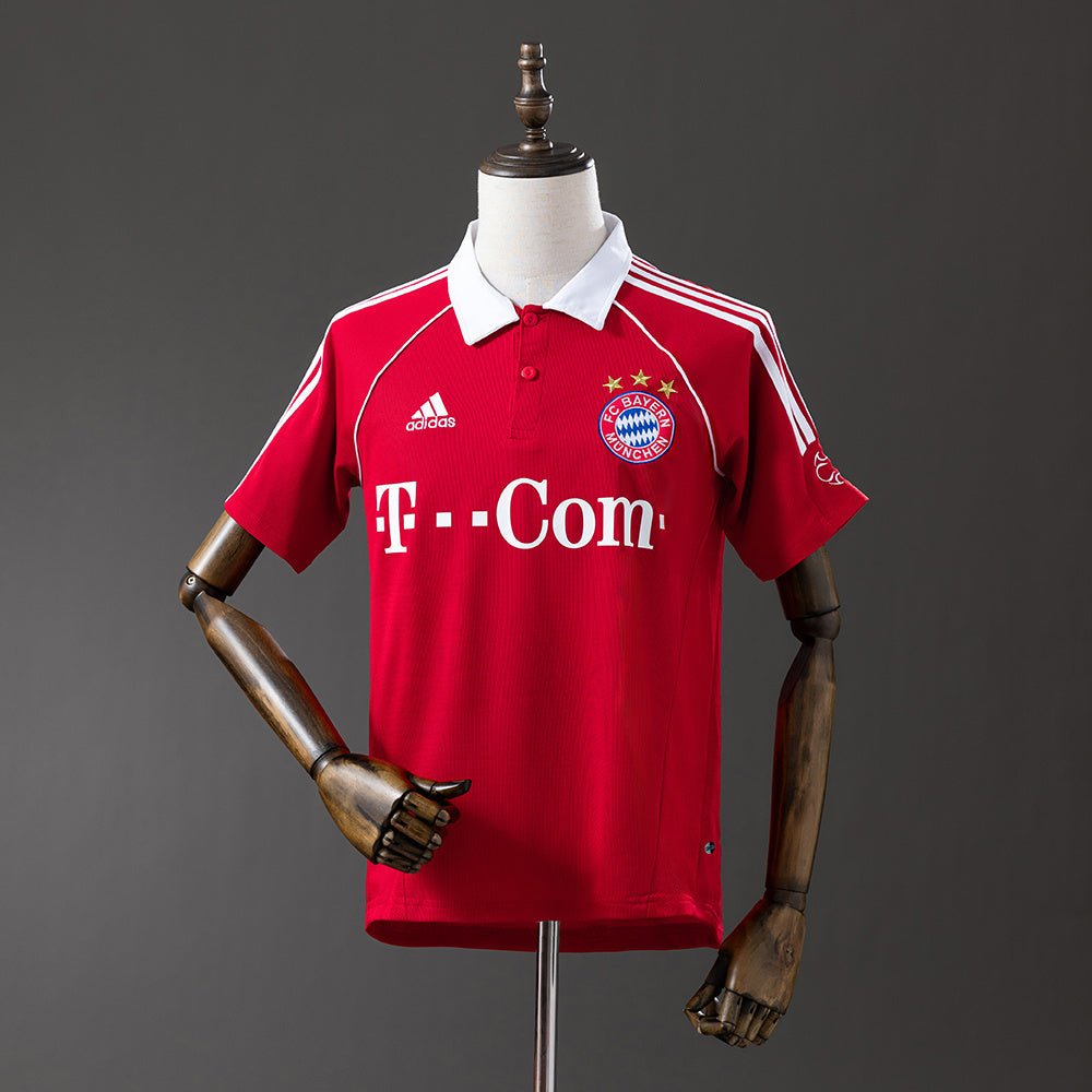 Retro Bayern Munich 06/07 Home Shirt - theftblkits