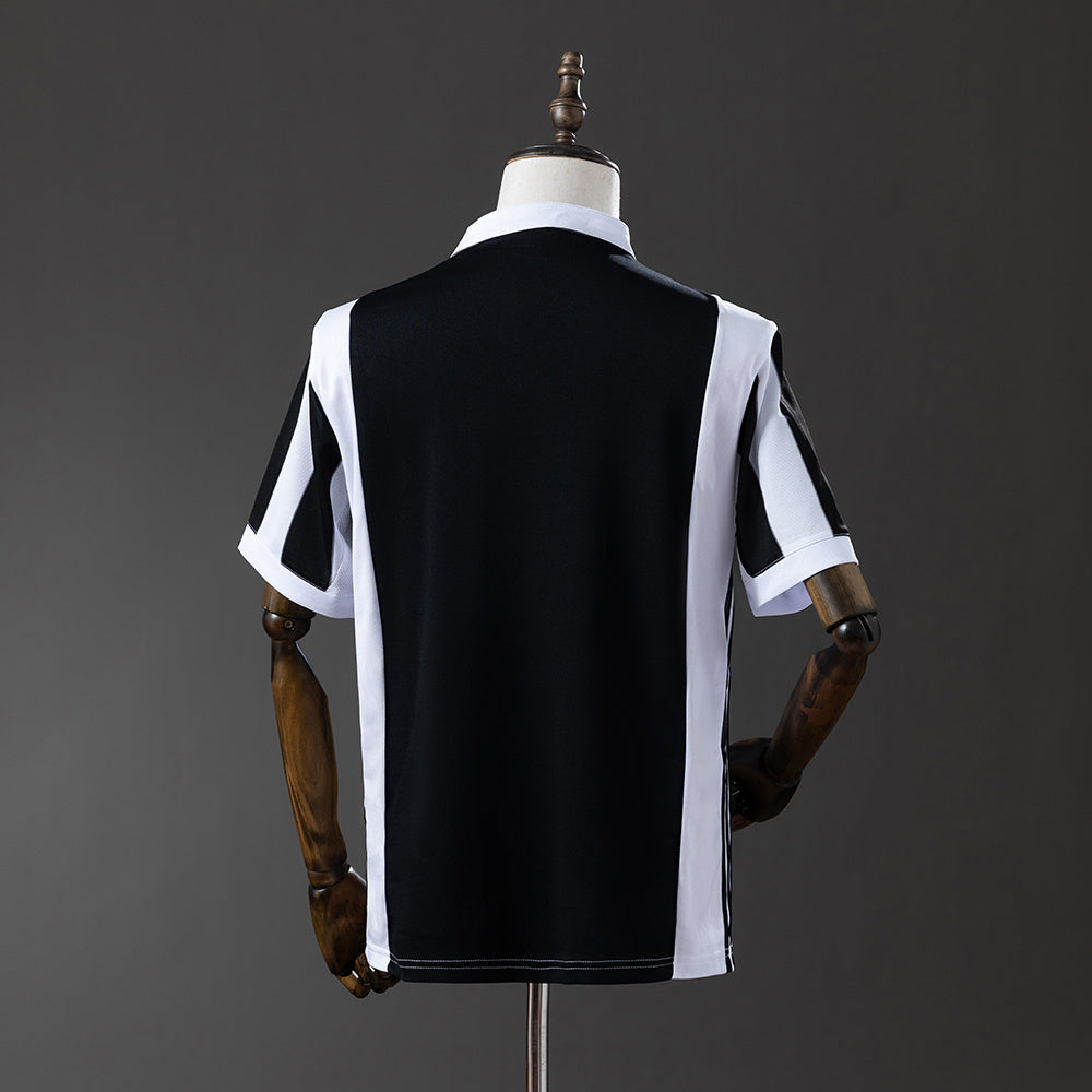 Retro Juventus 17/18 Home Shirt