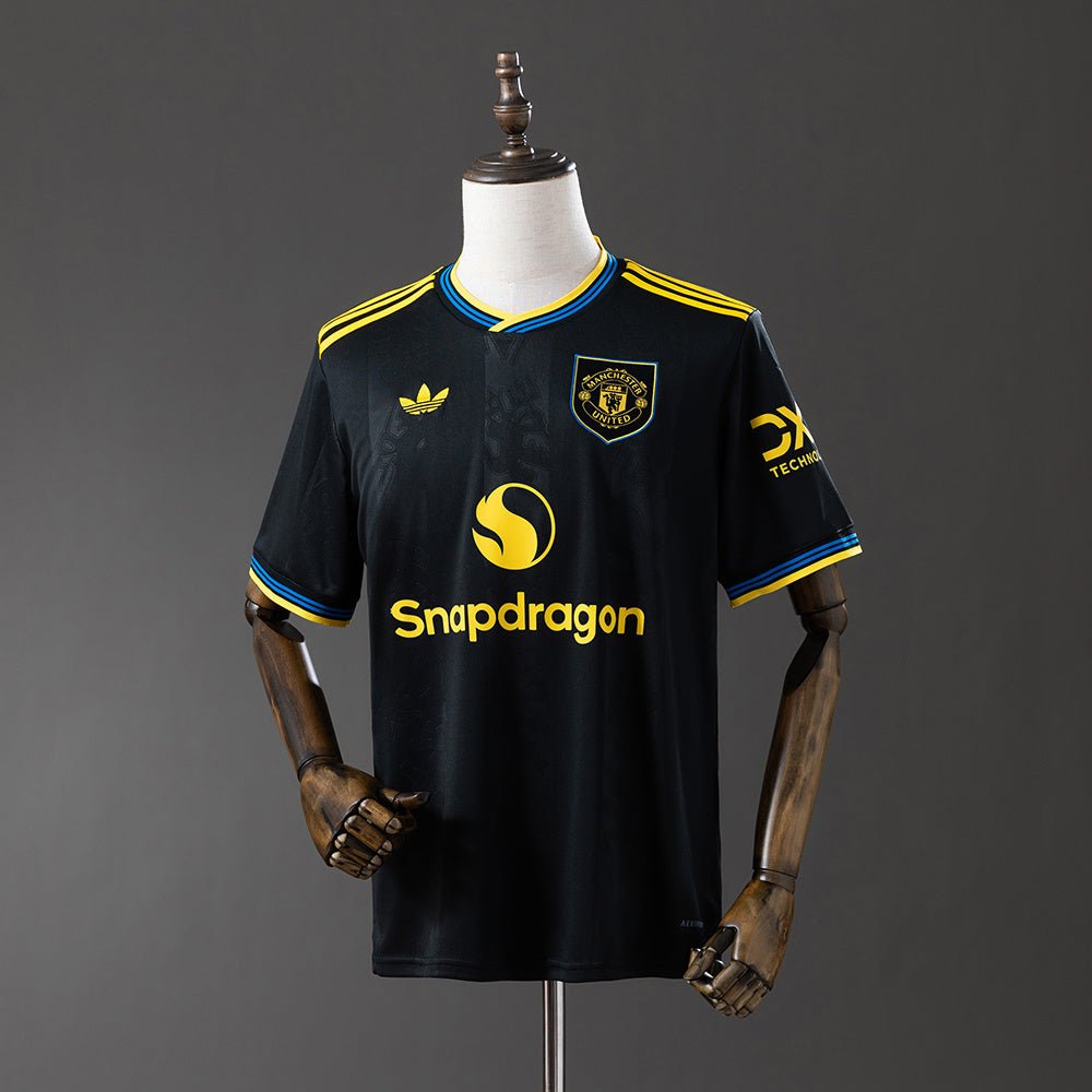Manchester United 25/26 Third Shirt - theftblkits